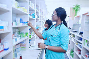 How To Become a Pharmacy Technician | SkillPointe